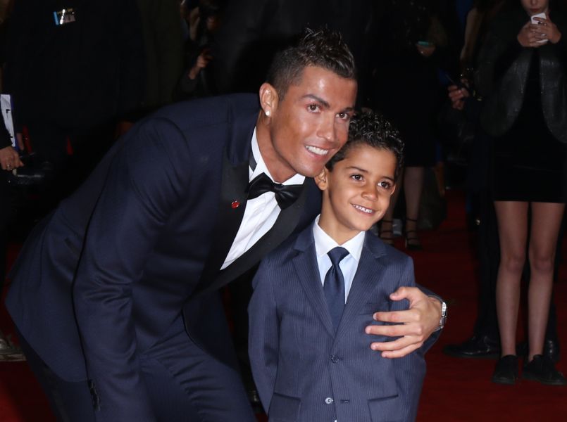 Cristiano Ronaldo: “Ik ben vader geworden van tweeling”