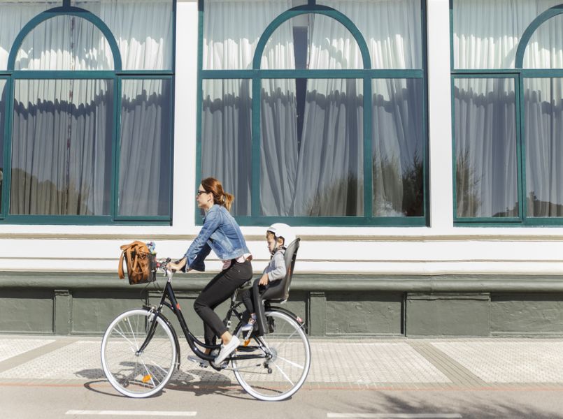 Lezeressen vertellen: wel of geen helmpje op de fiets?