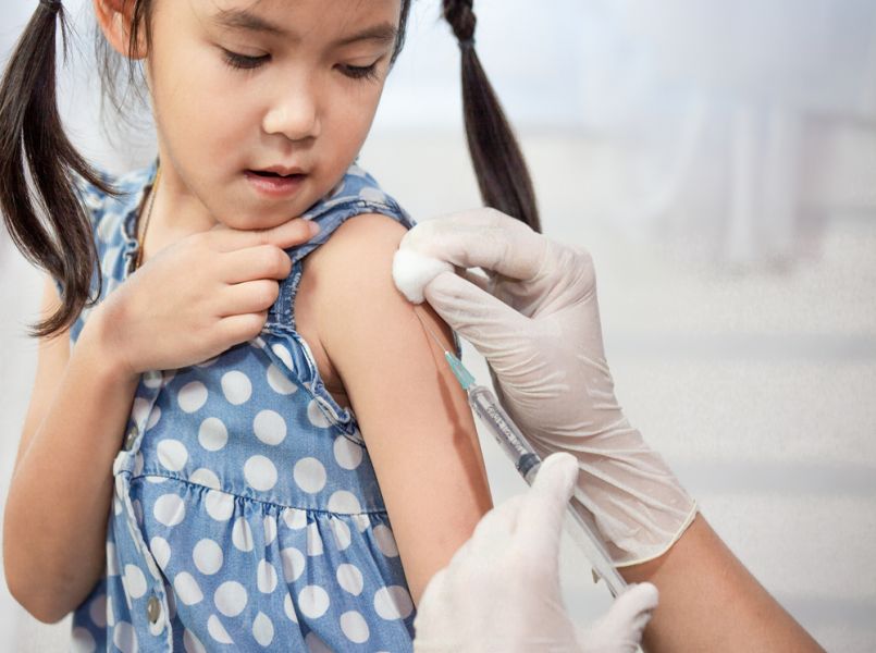 Weigering niet-ingeënte kinderen stap dichterbij