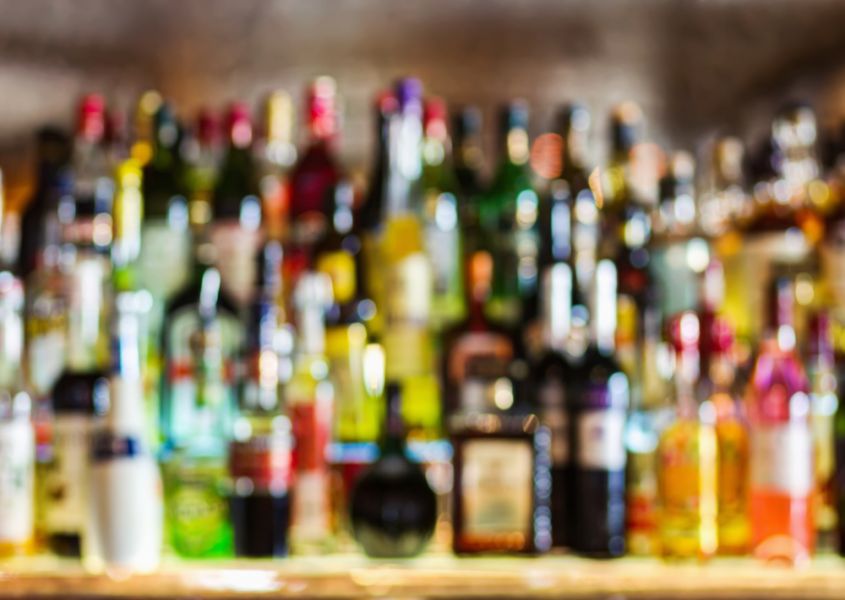 Nederlandse jongeren drinken steeds minder alcohol