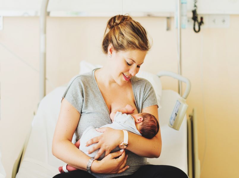 Dorien (29): “Ik beviel binnen twee uur van mijn eerste kind”. 