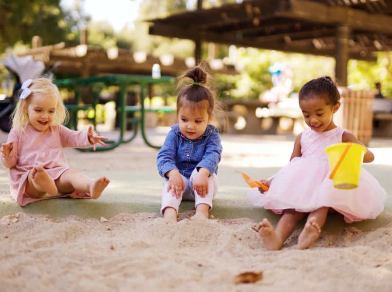 Overvolle crèches hebben nadelig effect op kinderen: weinig kans om te verbinden