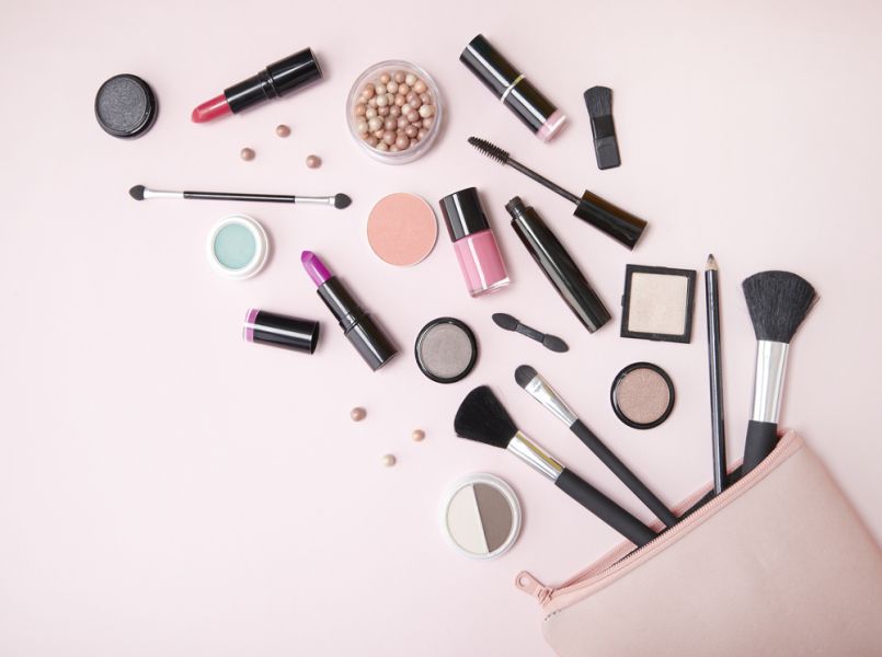 De 6 make-up essentials voor moeders