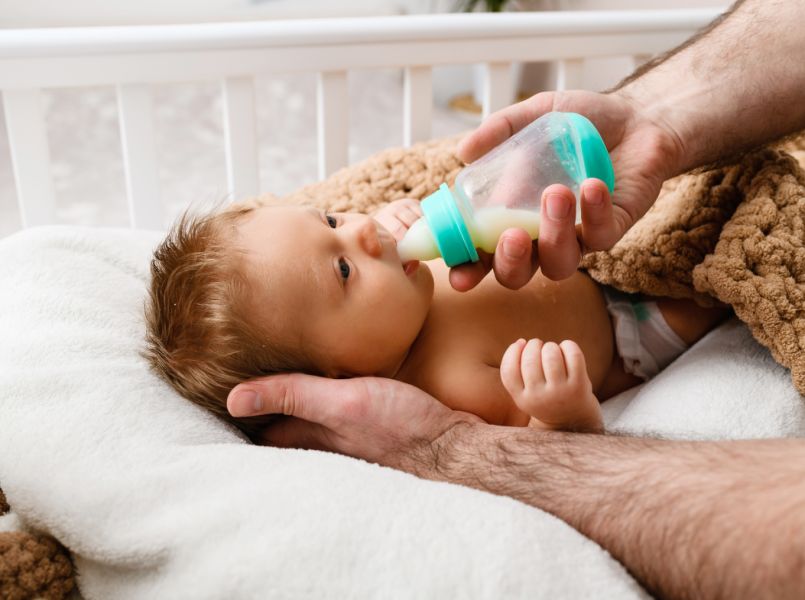 Symptomen van koemelkallergie bij je baby: wat je moet weten!