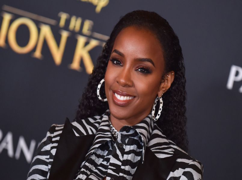 Familie en vrienden via Zoom aanwezig bij bevalling Kelly Rowland