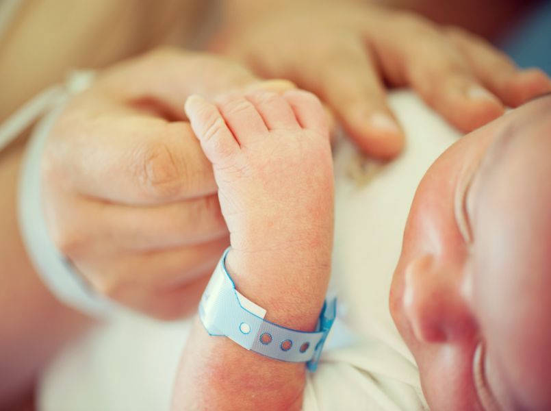 Je newborn aangeven in gemeente naar keuze?